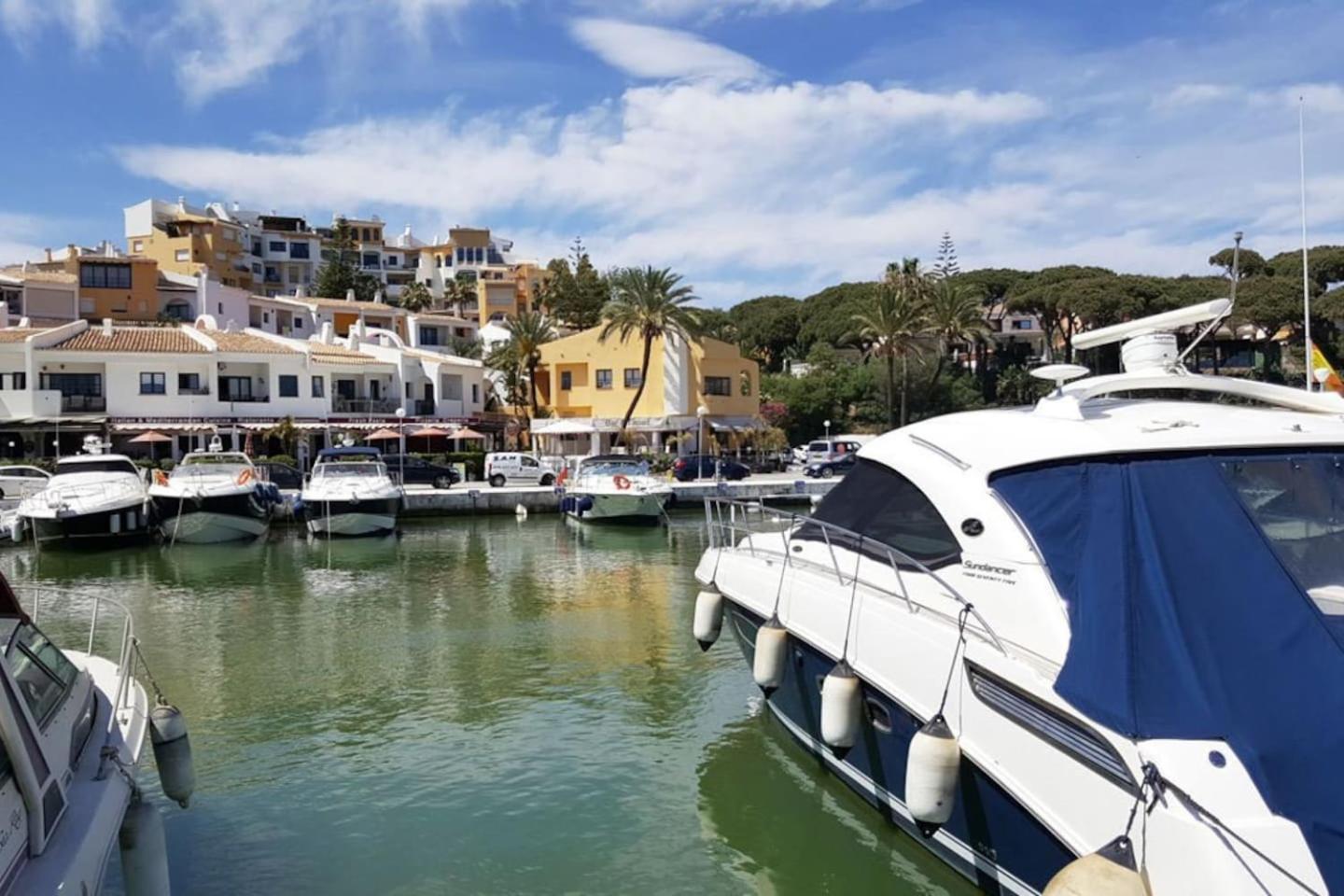 Cabopino N Lägenhet Marbella Exteriör bild