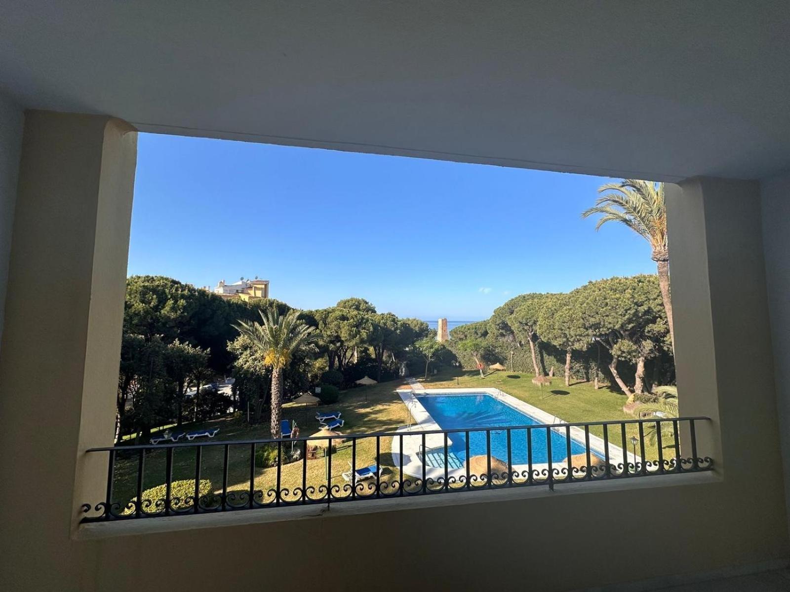 Cabopino N Lägenhet Marbella Exteriör bild