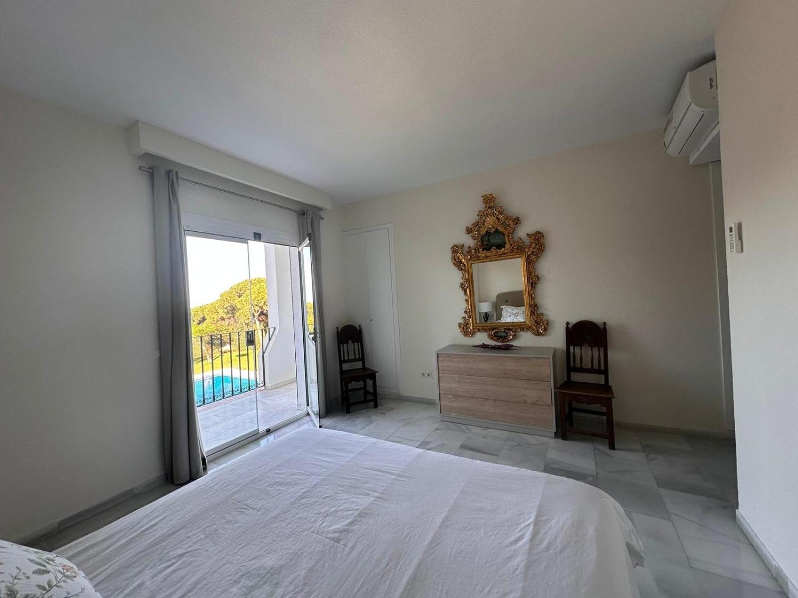 Cabopino N Lägenhet Marbella Exteriör bild